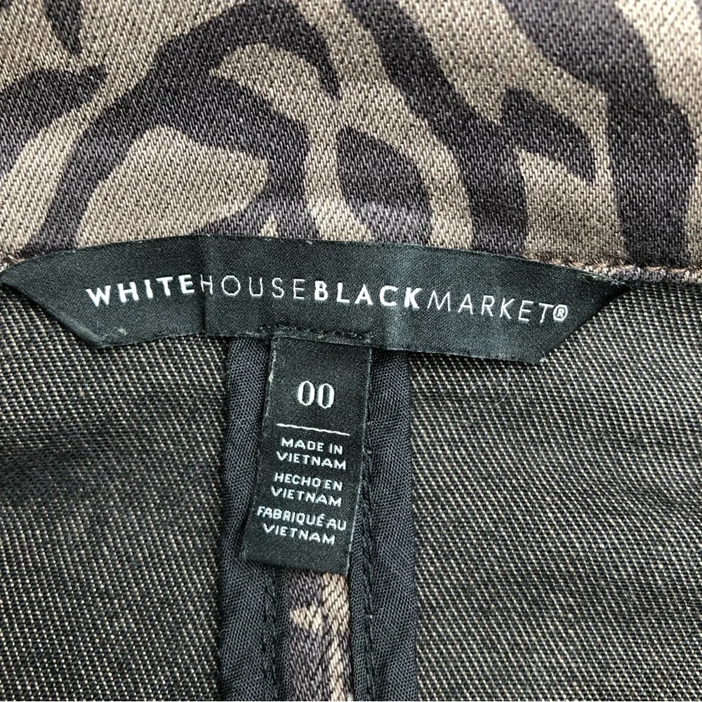 ⭐️NEW⭐️White House Black Market (WHBM) Zebra Print Denim Jacket - Picture 6 of 8